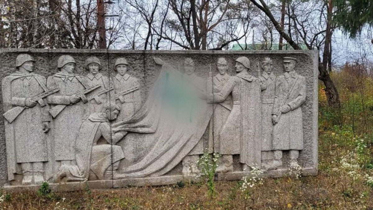 Zdewastowali rosyjskie pomniki. Kreml jest wściekły: to kpina z naszych przodków