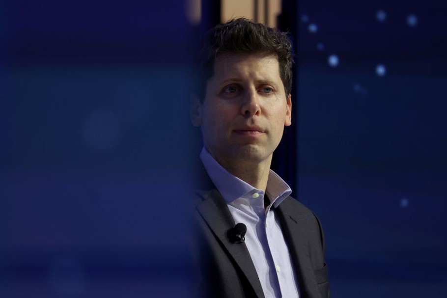 Sam Altman zwolniony z OpenAI. Co się dzieje u twórców ChatGPT?