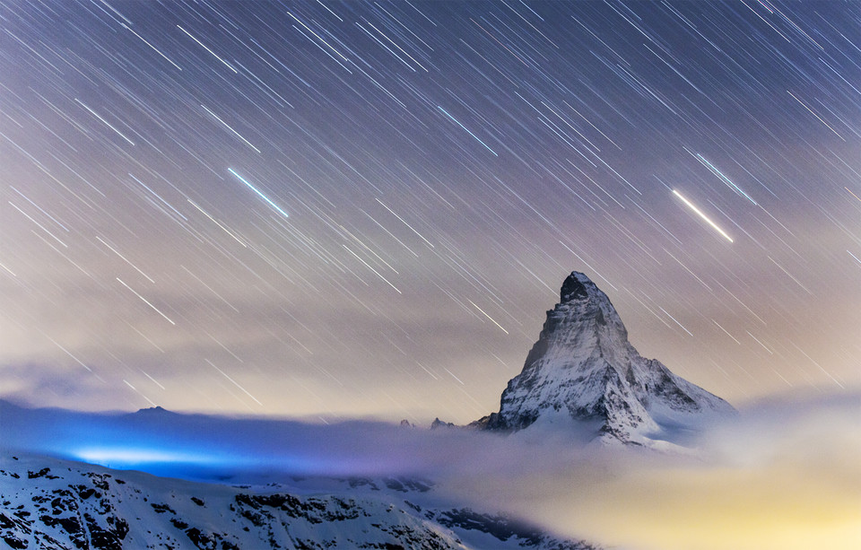 Matterhorn nocą