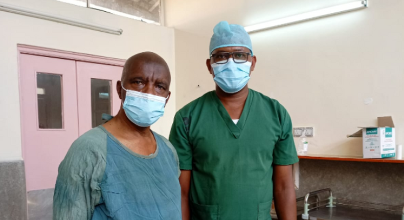 Professor Kivutha Kibwana with Dr Patrick Musyoki at Makueni County Referral Hospital