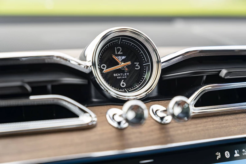 Test the Best – Bentley Bentayga