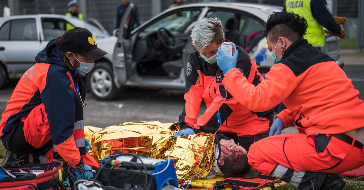 Agresja wobec służb i ratowników surowo karana. Zmiany w kodeksie karnym
