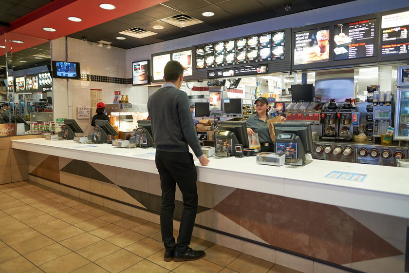 Praca w McDonald’s w w Nowym Jorku - takie są stawki