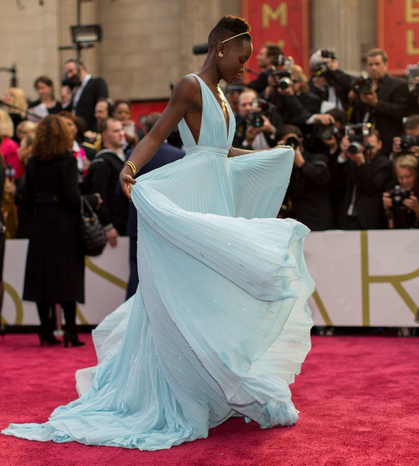 Lupita Nyong'o w sukni od Prady, Oscary 2014.