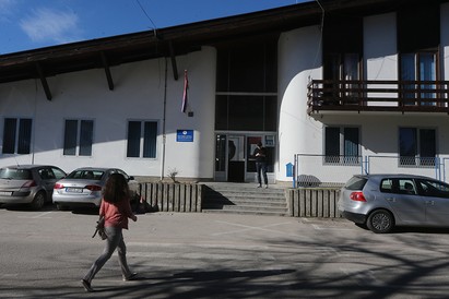 mrkonjic-grad-policija-02