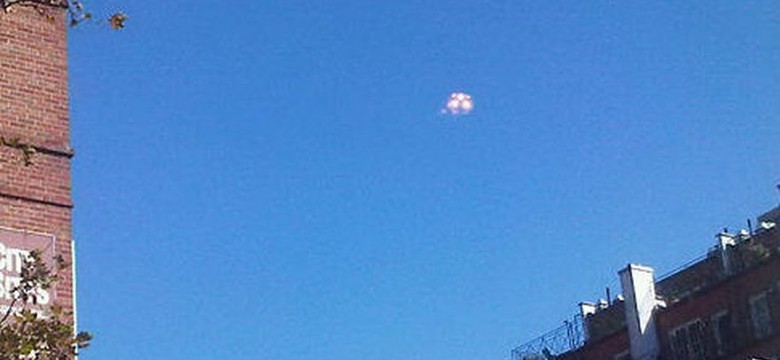 Coś srebrnego nad Nowym Jorkiem. UFO?