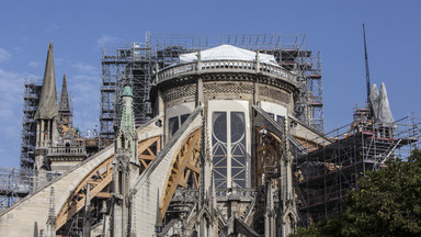 Odbudowa Notre Dame. Nowe zagrożenie dla katedry