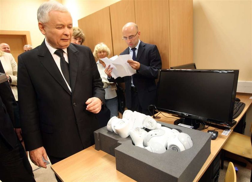 Szok! Kaczyński nie zdał z klasy do klasy! Kto uznał mu maturę?!