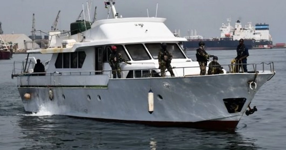 Des bateaux saisis pour trafic de drogue vendus aux enchères par la Douane  | Pulse Senegal