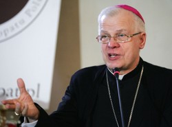 "Kto za równością, nie interesami partii"