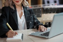 Ci pracownicy zyskają w 2026 roku dodatkowe dni wolnego. W sumie 12 dni urlopu dla mężczyzn i 8 dni urlopu dla kobiet