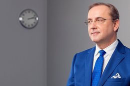 5 lektur dla managerów polecanych przez prezesa Credit Agricole. Wśród nich książka o Marii Tudor i Jezusie