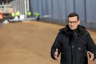 Mateusz Morawiecki na granicy z Białorusią