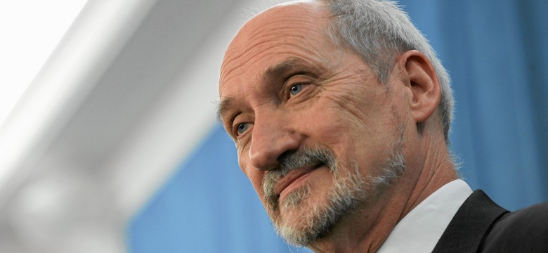 Macierewicz: Rząd Tuska robi wszystko, by nie wykryć sprawców