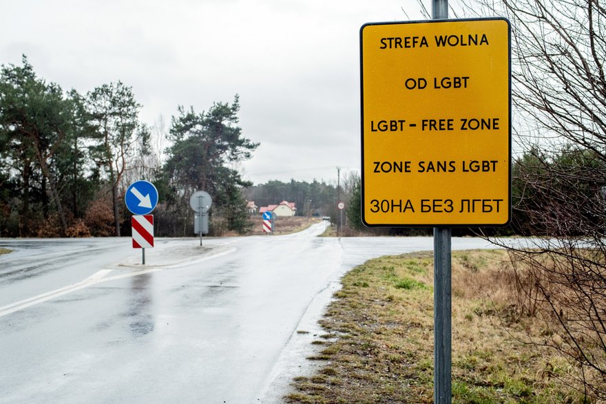 Jedna z tablic umieszczonych przez Staszewskiego.