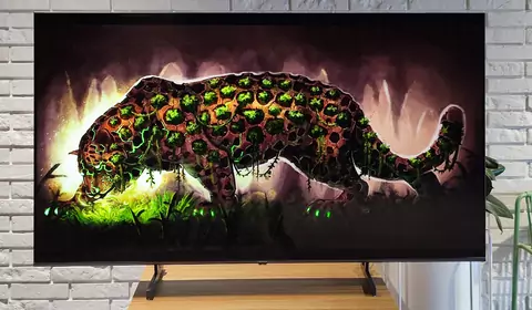 Testujemy najtańszy telewizor mini-LED na rynku. Recenzja Hisense 65U6KQ