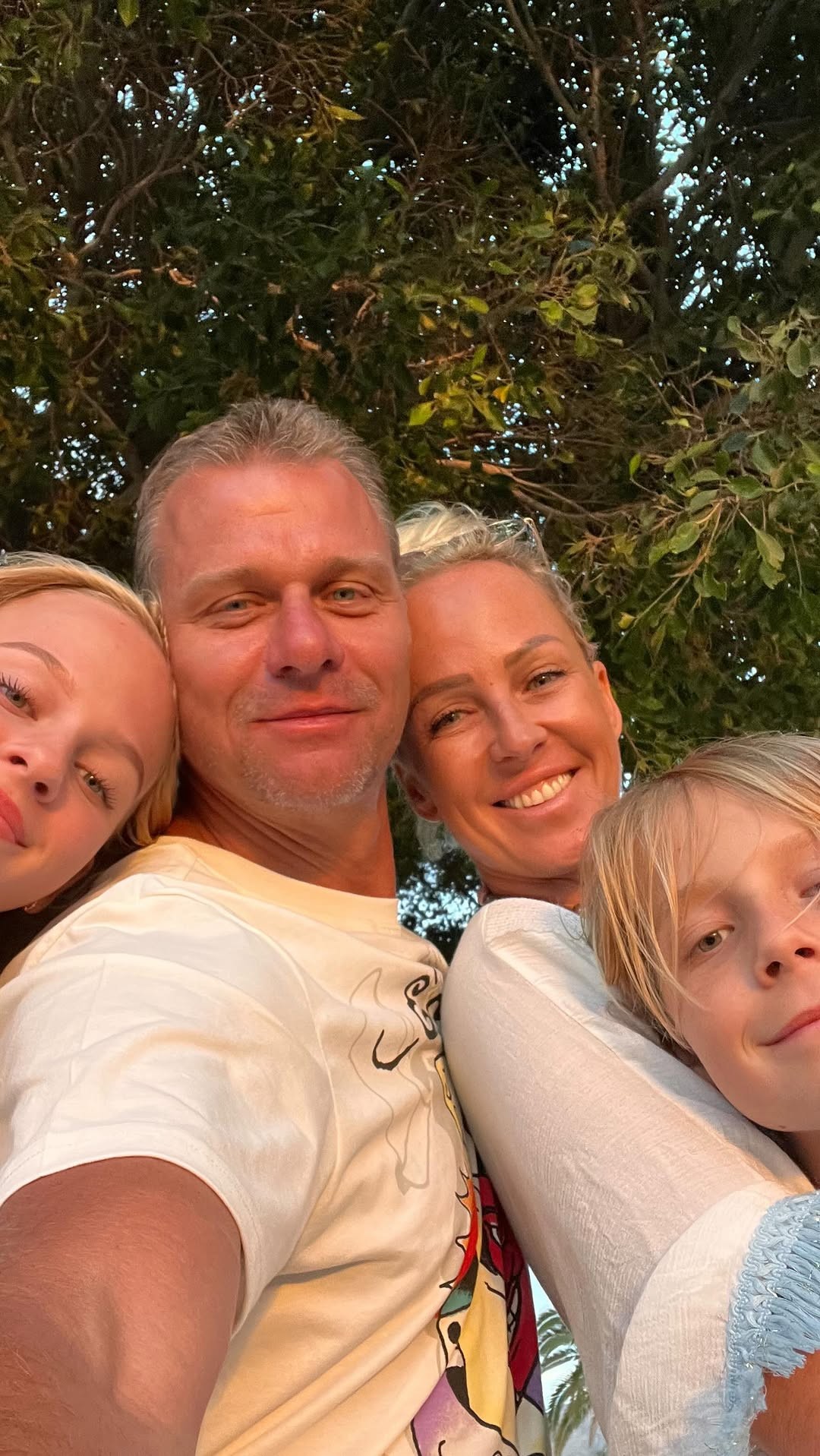 Salma, Vlasta Hájek, Zuzana Belohorcová a Nevio.