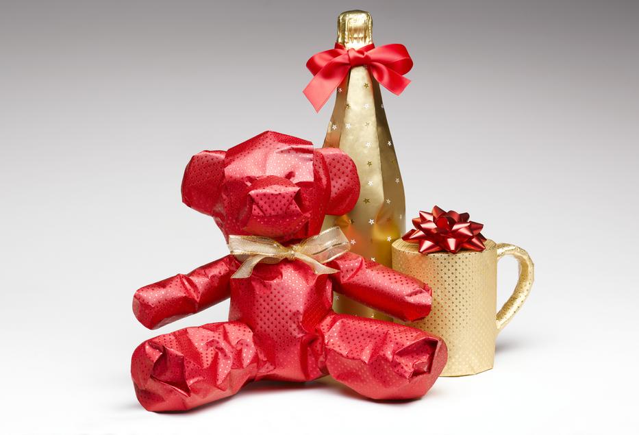 Mentsd el karácsonyra, szülinapokra: a legjobb ötletek ajándékok csomagolására (videó) fotó: Getty Images