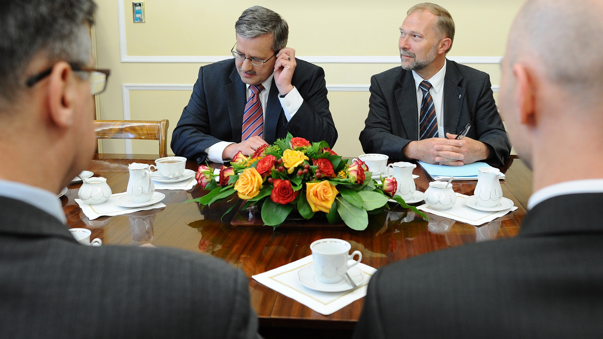 Prezydent-elekt powołał Jacka Michałowskiego na stanowisko szefa Kancelarii Prezydenta. Bronisław Komorowski powołał go na to stanowisko w środę, kiedy pełnił jeszcze obowiązki prezydenta.