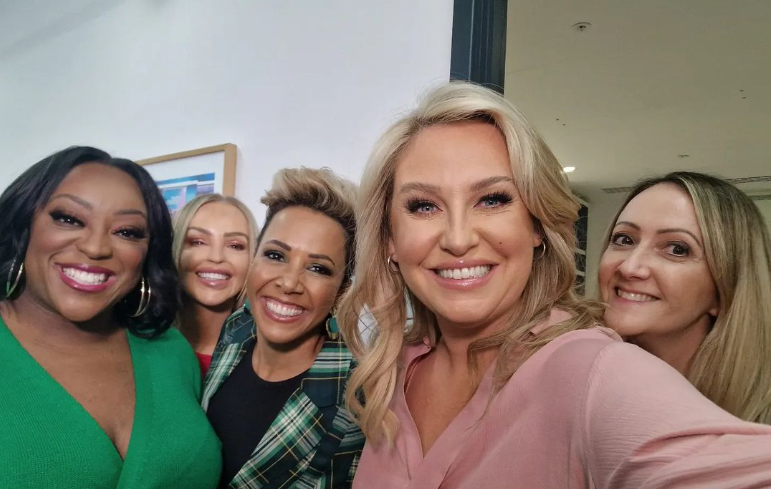 Moderátorka Josie Gibson.