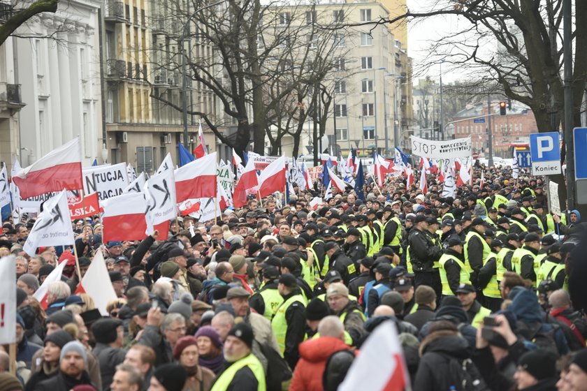 Ostatnia legalna demonstracja?