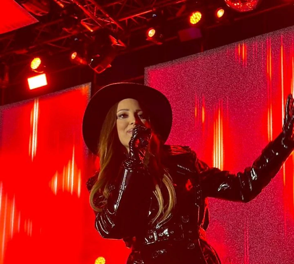 Aleksandra Prijović na bunu izašla u kožnoj kombinaciji 