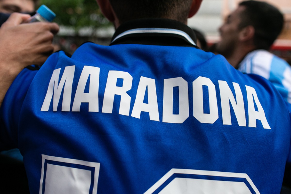 Maradona po operacji kolana. Potem czeka go leczenie barku