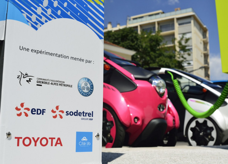 Car-sharing Toyoty w Grenoble - sposób na korki