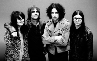 The Dead Weather. Punkowa energia, bluesowy luz i destrukcja perkusji