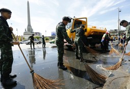 Tajlandia zawiesza godzinę policyjną. W trosce o... turystów