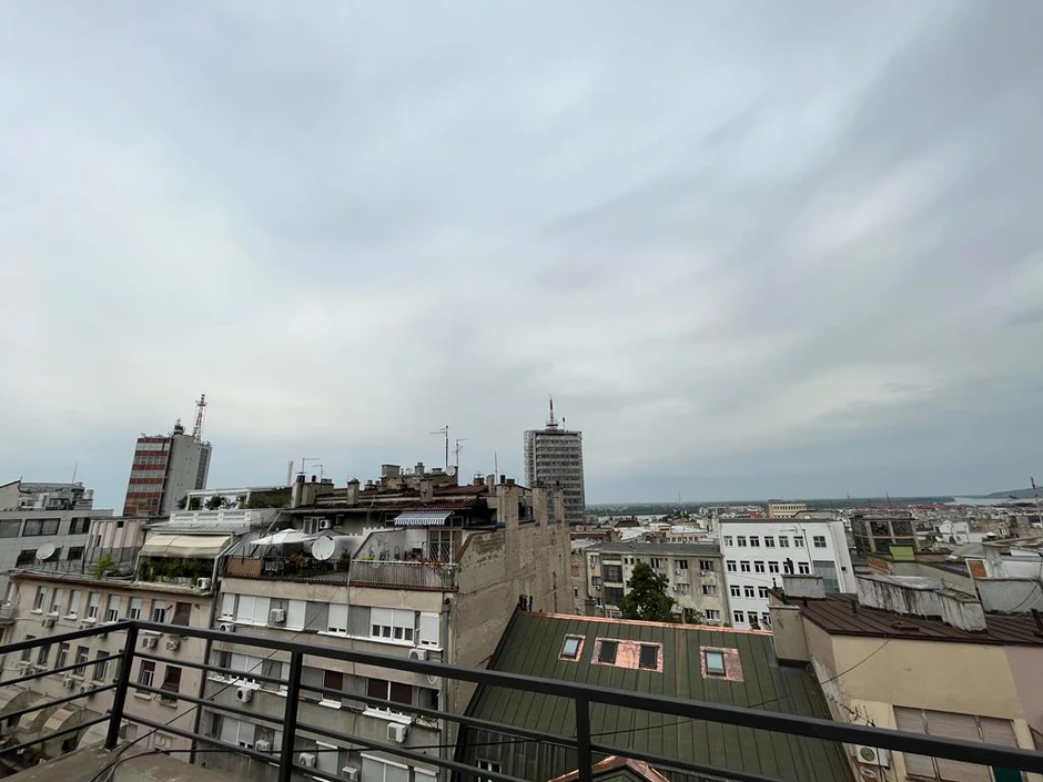 Beograd 10 minuta pre oluje