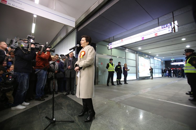 WARSZAWSKIE METRO. Otwarcie II linii łączącej Pragę z Wolą