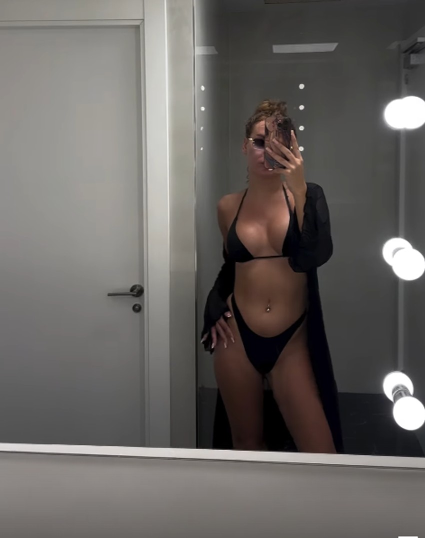 Skinula se Nikolina Kovačević