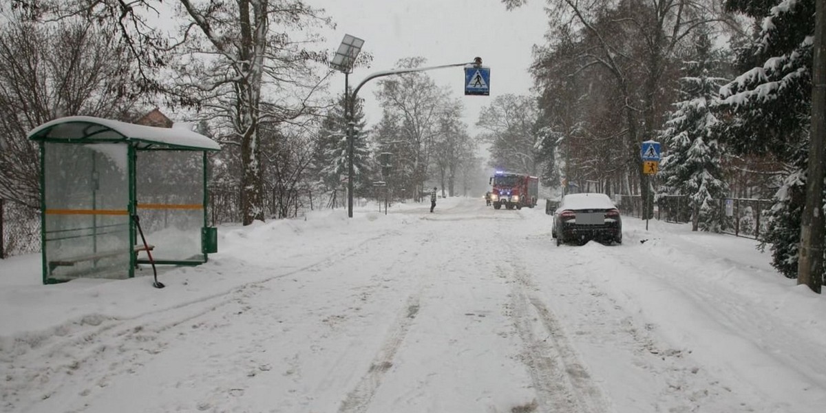 Żabia Wola. Potrącenie 14-latki. Kierowca busa jest już w rękach policji.