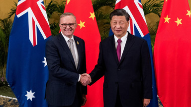 Kraj, który nie boi się konfrontacji z Chinami. Australia dyktuje warunki, a Pekin pokornieje. "Niewątpliwe zwycięstwo"