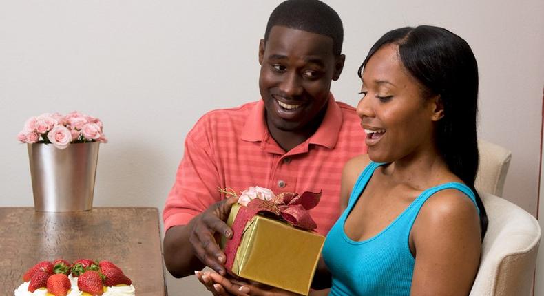 5 gifts to give your woman for Christmas