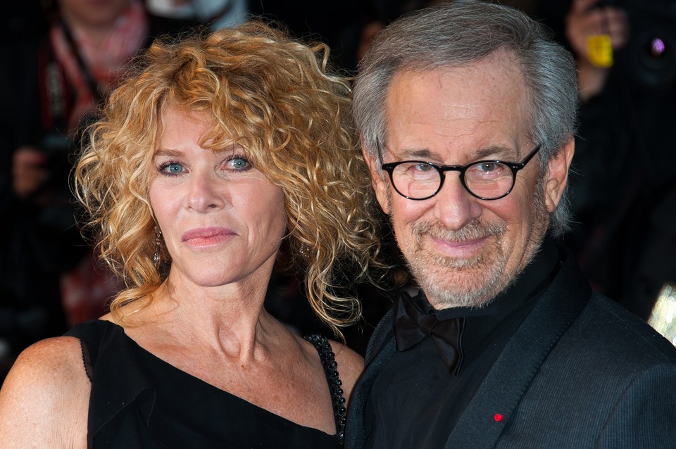 2. Steven Spielberg (reżyser) i Kate Capshaw (aktorka)