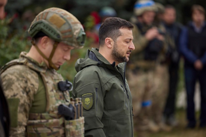Oleksandr Sirski i Volodimir Zelenski u Izjumu u Harkovskoj oblasti, Ukrajina, 14. septembra 2022.