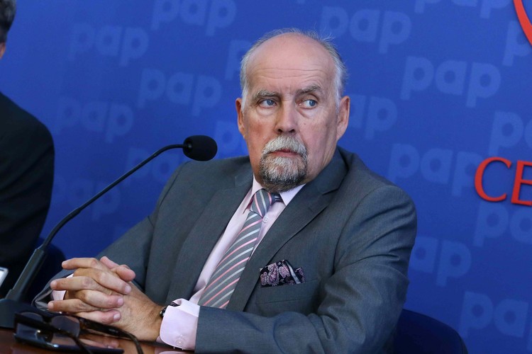 Andrzej Person - senator PO i honorowy prezes Polskiego Związku Golfowego