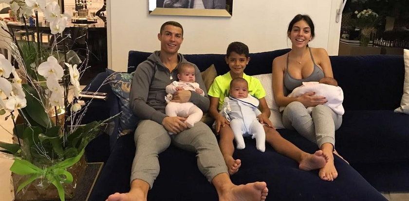 Ukochana Ronaldo krótko po porodzie. Wygląda imponująco