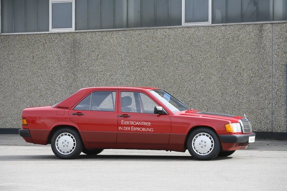 Mercedes 190 z napędem elektrycznym