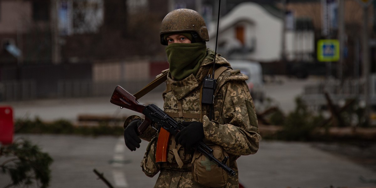 Wojna w Ukrainie. Rosjanie nie radzą sobie z nieprzewidywalnością ukraińskich wojsk.