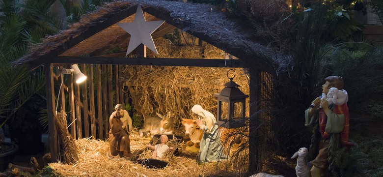 Matka Boska jako nielegalna imigrantka. Burza wokół szopki bożonarodzeniowej