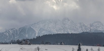 W Tatrach spadło prawie 30 cm śniegu. Ratownicy ostrzegają