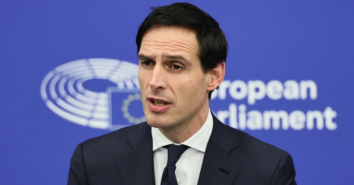 Unijny komisarz: Nie chcemy przeniesienia produkcji pralek z Polski poza UE