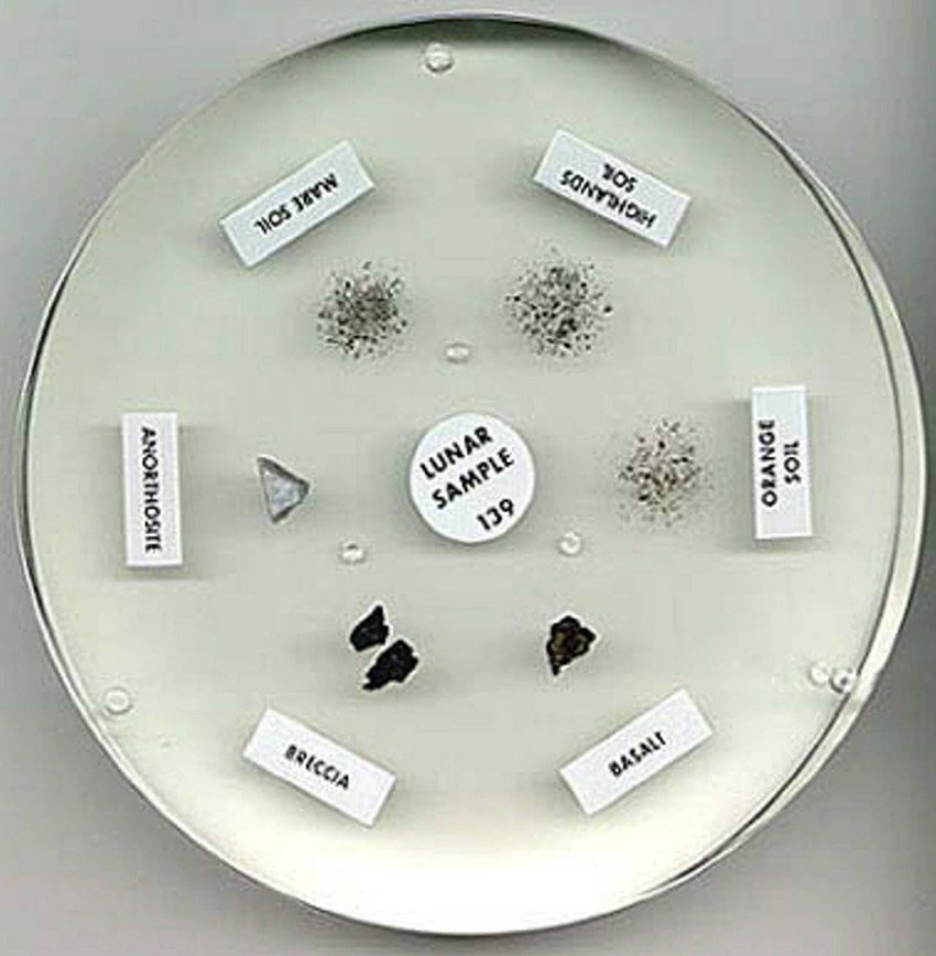 Različiti uzorci sa Meseca