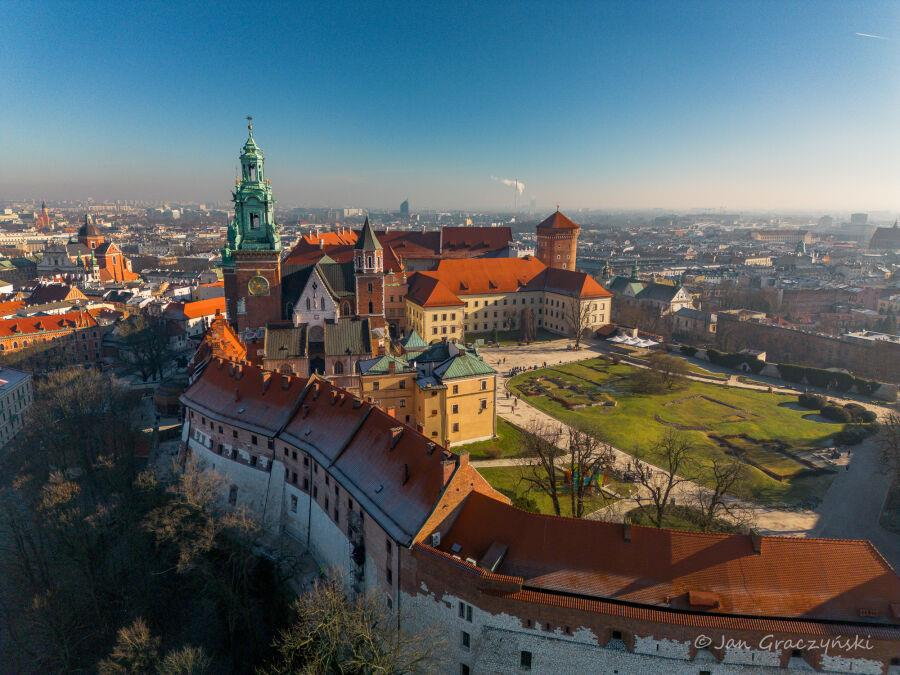 W zestawieniu dużych europejskich miast Kraków zajął 1. miejsce w kategorii miasto przyjazne biznesowi oraz kapitał ludzki i styl życia,