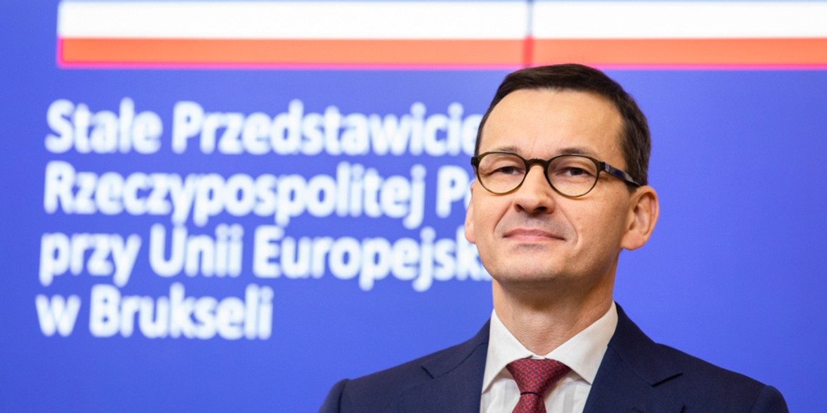 Premier Morawiecki mówi o tym, że LOT mógł być za poprzedniej ekipy rządzącej sprzedany. Teraz osiąga sporo sukcesów