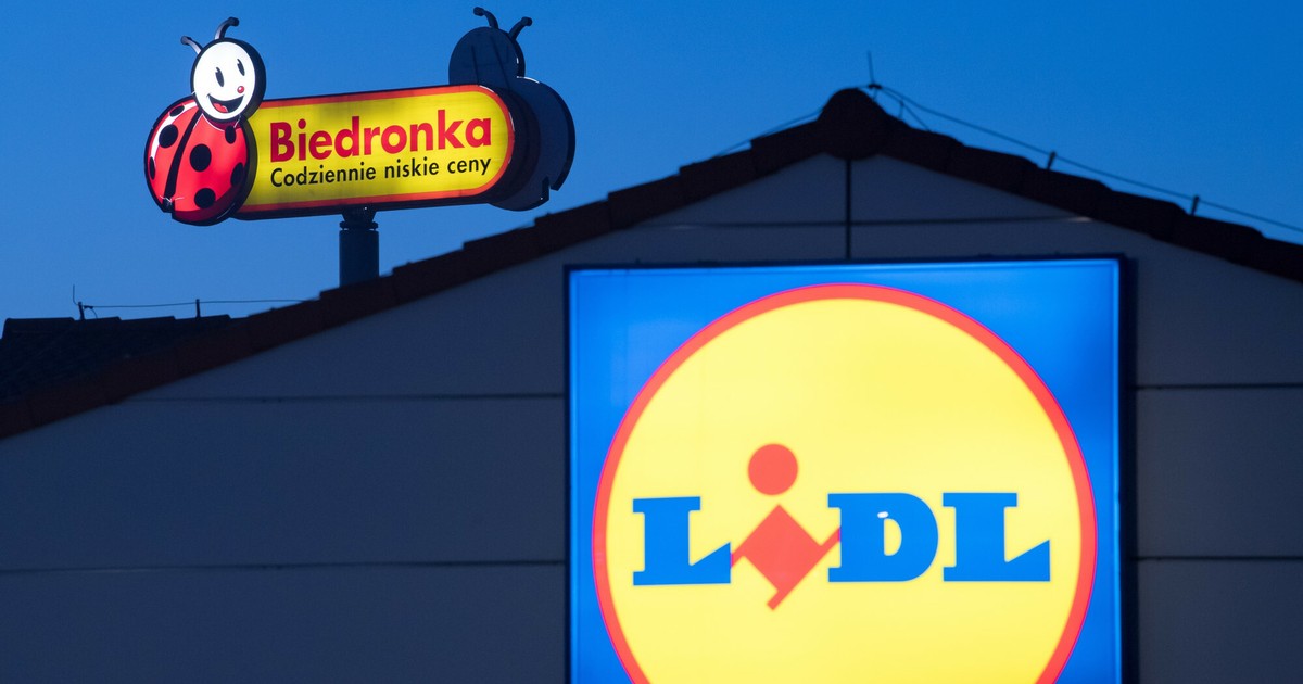 UOKiK znów sprawdza Lidla i Biedronkę. Chodzi o promocje