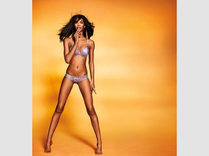 Aniołki Victoria’s Secret w bieliźnie z nowej linii Incredible